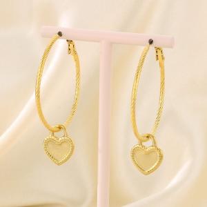 Fashionable and simple stainless steel heart-shaped round ear buckle for women - KE116133-Z