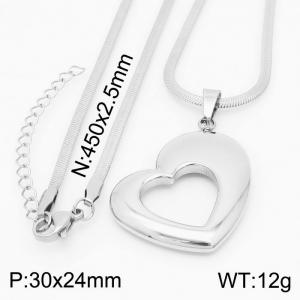 Stainless steel 450x2.5mm snake chain with hollow heart pendant trendy silver necklace - KN231732-Z