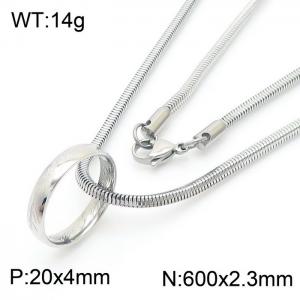 European and American fashion stainless steel 600 × 2.3mm Snake Bone Chain Hanging Ring Pendant Charm Silver Necklace - KN250561-ZC