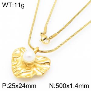 Fashionable stainless steel creative wrinkled heart-shaped inlaid pearl pendant, ladies' temperament gold necklace - KN291065-MZOZ