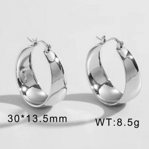 European and American fashion stainless steel widened curved circular women's high-end silver earrings - KE109805-WGMW