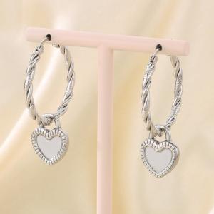 Fashionable and minimalist stainless steel heart-shaped round earrings for women - KE116126-Z