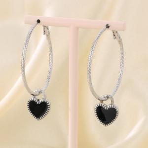 Fashionable and simple stainless steel heart-shaped round ear buckle for women - KE116130-Z